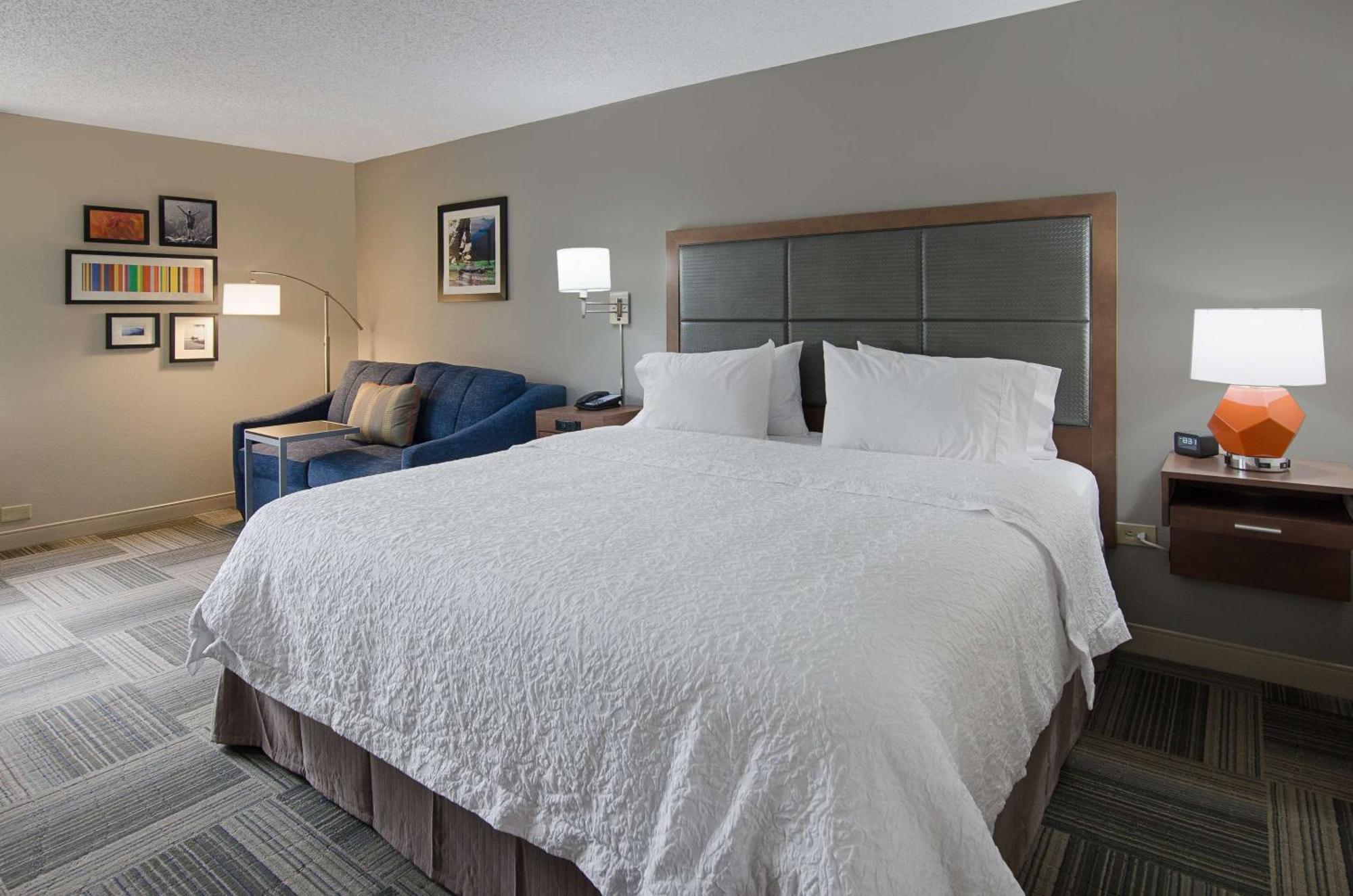 Hampton Inn Covington Va Buitenkant foto