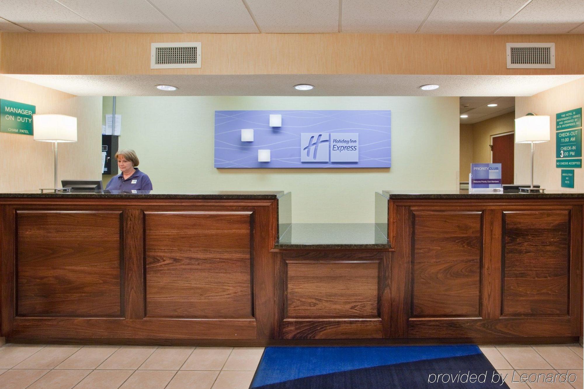 Hampton Inn Covington Va Interieur foto